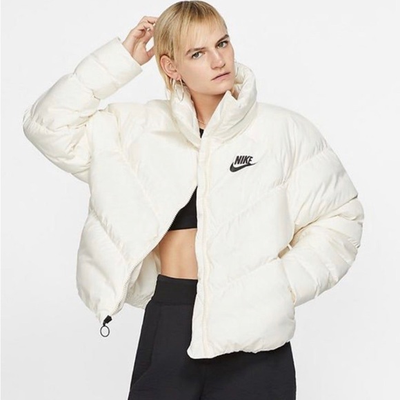 Nike | Jackets u0026 Coats | Ivory Nike Puffer Jacket | Poshmark